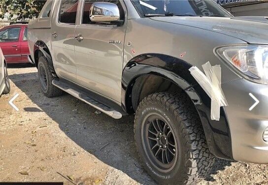 Toyota Hılux Uyumlu Yedek Parça Çamurluk Ağzı Dodik Takımı