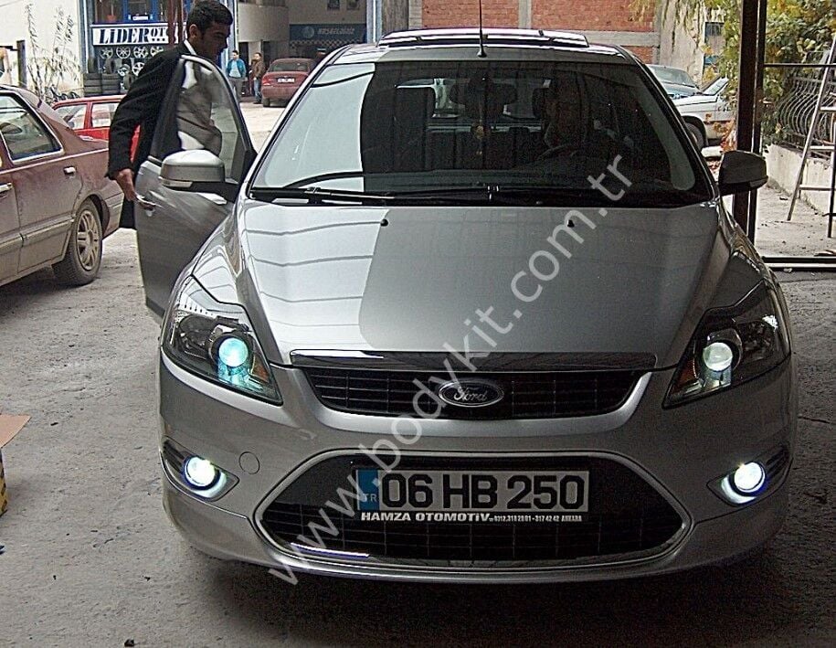 Ford Focus S 2.5 Uyumlu yedek Parça  Ön Tampon Eki