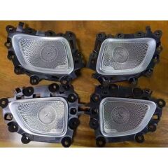 Mercedes C Class W206 Uyumlu Yedek Parça Işıklı Kapı Hoparlör Kapakları