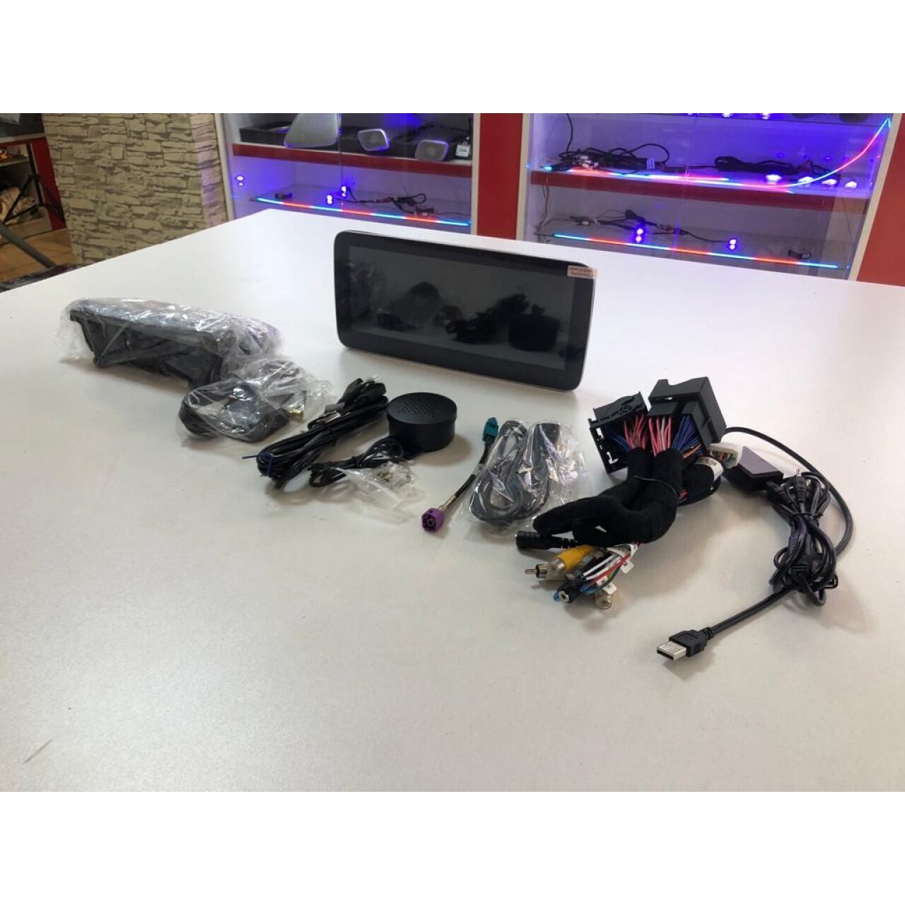 Mercedes C W205 2015-2018 Uyumlu Yedek Parça 12,3inç NTG 5.0 4+64gb Multimedya Ekran