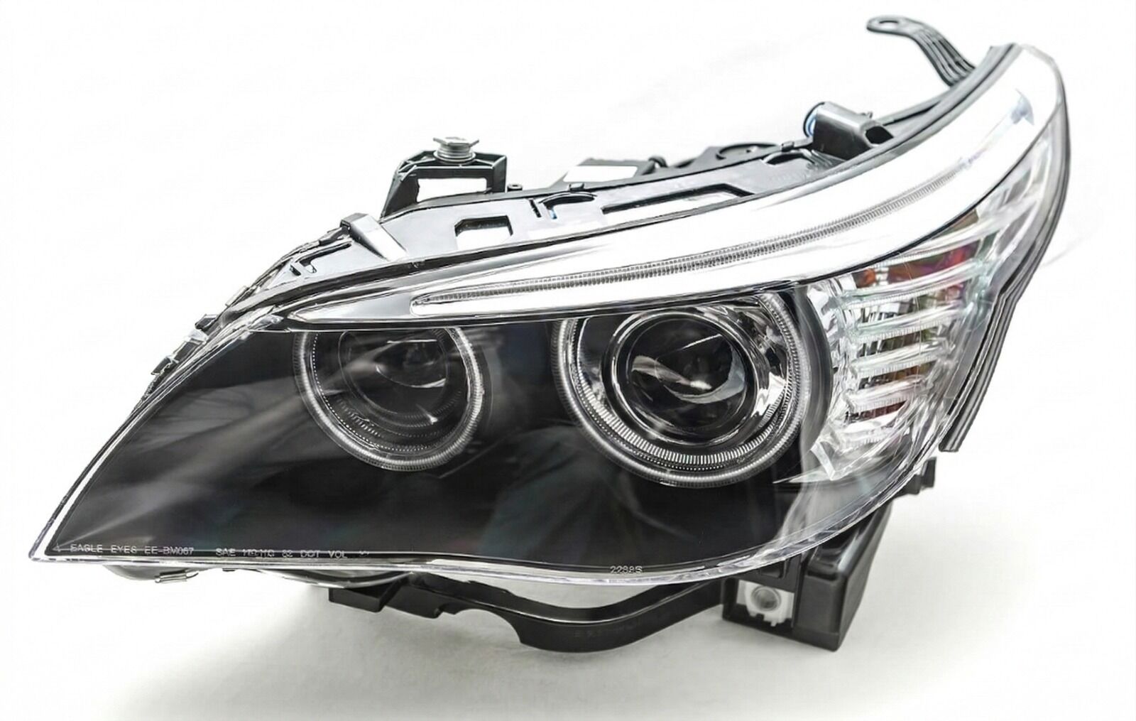 E60 UYUMLU LCI DIZAYN LED FAR