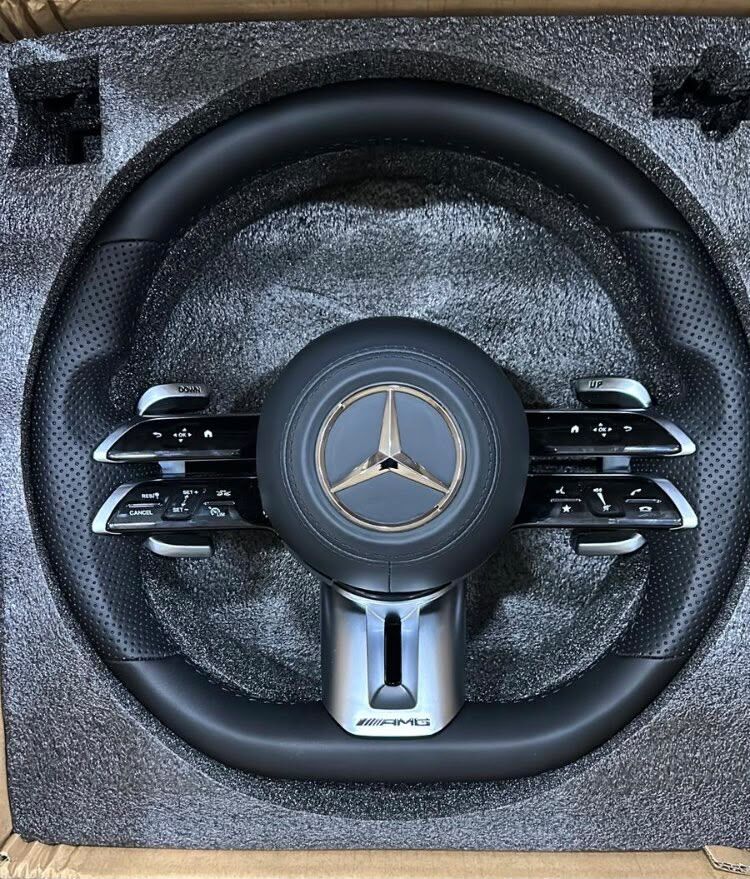 Mercedes W204 Direksiyon Siyah Dümeli