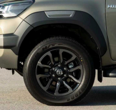 Toyota Hilux Revo 2016-2019 İçin 2021 Rocco / Invincible Uyumlu Dodik