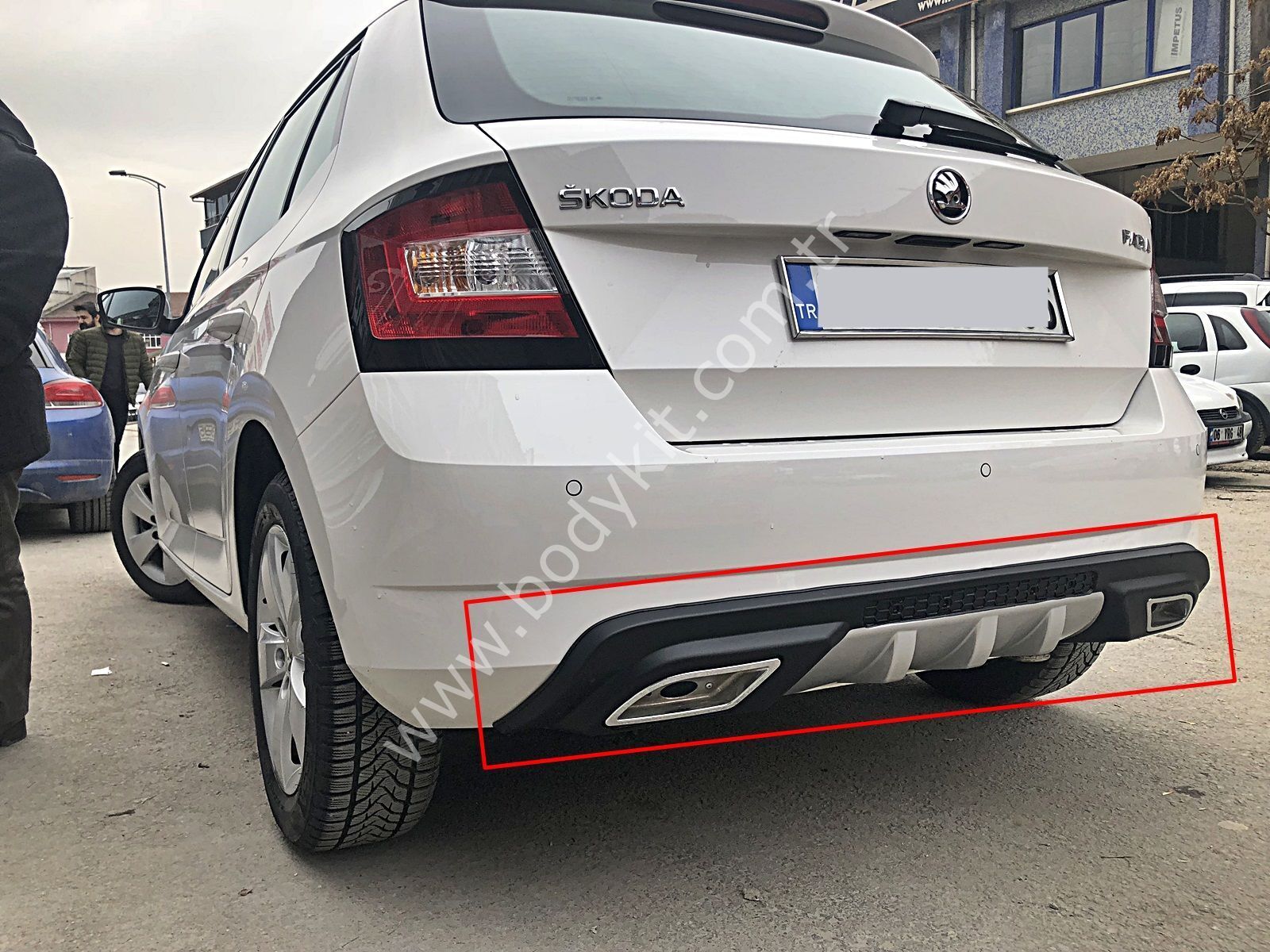 Skoda Fabia Uyumlu Yedek Parça Difüzör - Plastik