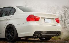 Bmw E90 M-Tech 2005-2008 Ç.Çıkış Difüzörlü Uyumlu Yedek Parça Body Kit