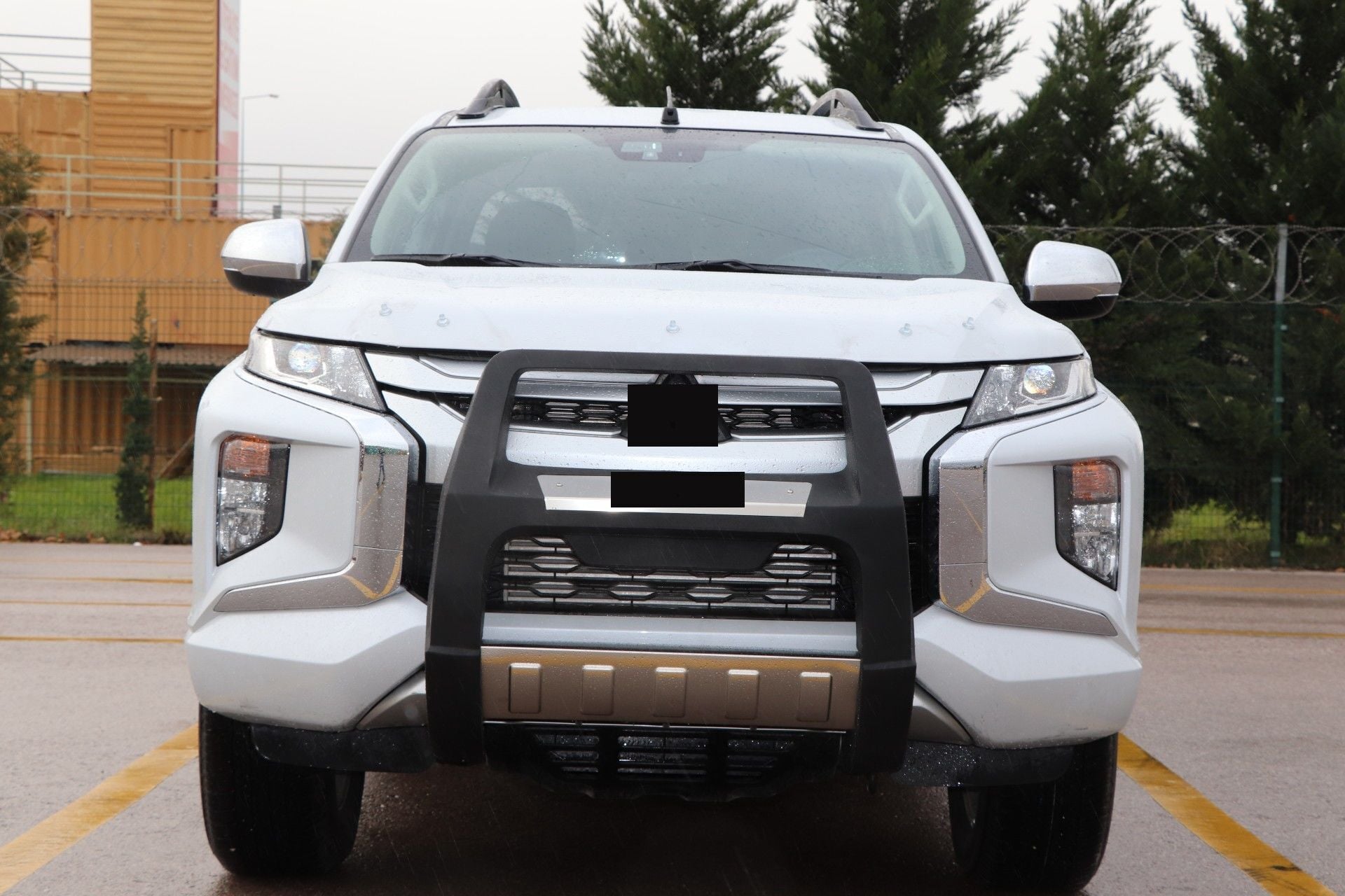 Volkswagen Amarok 2010+ Uyumlu Off Road Poliüretan Ön Koruma Ön Tampon Koruma Demiri Pasific Plus AQM4WD PQT02