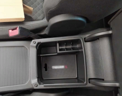 Volkswagen Tiguan 2016-2021 Uyumlu Yedek Parça Orta Konsol Kutusu