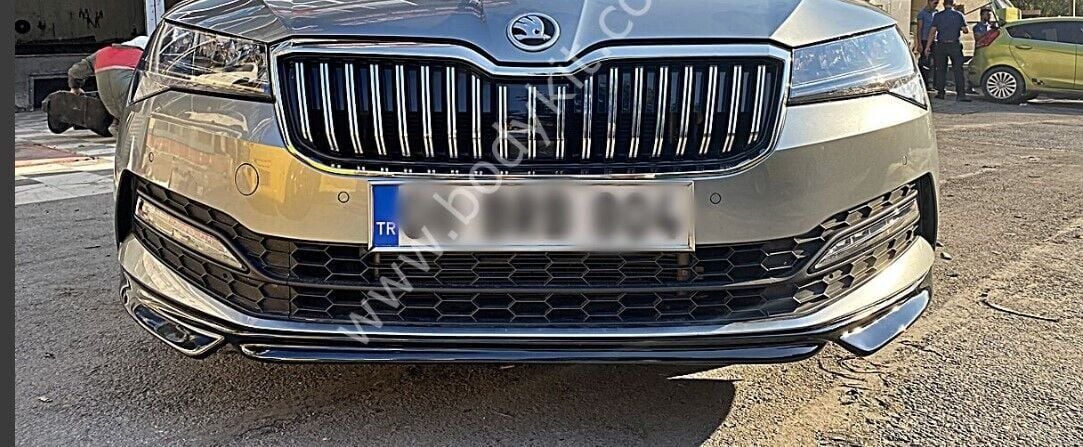 Skoda Süper B 2019-2022 Uyumlu Yedek Parça Ön Tampon Eki