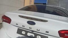 Ford Focus Uyumlu 2019+ Bagaj Stop Lambası Kaplaması Nikelaj