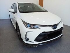 Toyota Corolla 2019+ Uyumlu  Ön Lip