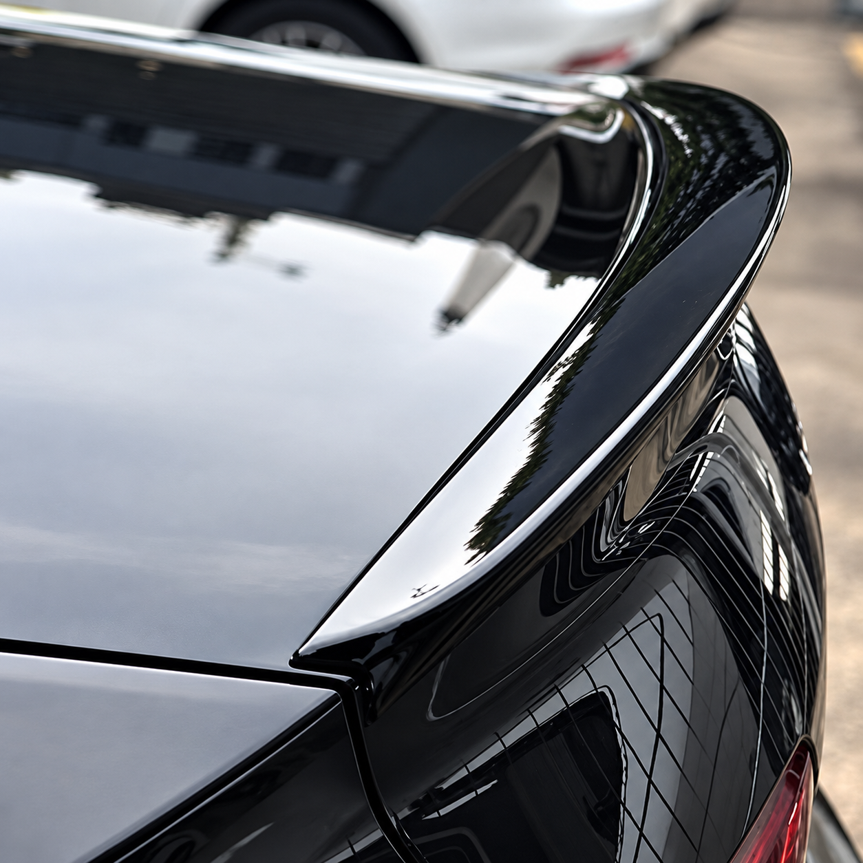 Audi A4 2019+S4 Uyumlu Spoiler Parlak Siyah