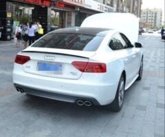 Audi A5 2009-2016  Uyumlu Yedek Parça Spoiler Parlak Siyah