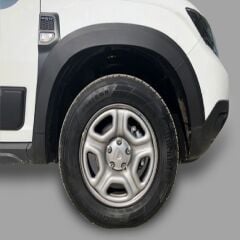 Dacia Duster 2018+ Uyumlu Yedek Parça Yapışkanlı Çamurluk Kaplama Dodik