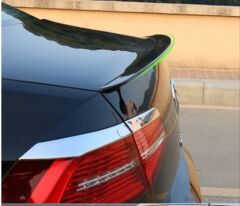 Volkswagen Passat B8 Uyumlu 2015+ Anatomik Spoiler (Boyasız)