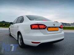 Volkswagen Jetta Mk6 VI 2012-2014 Uyumlu Dinamik Akan Dönüş Sinyalli Füme