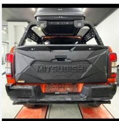 Mitsubishi L200 Bagaj Kapağı Kaplaması