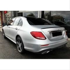 Mercedes W213 E Serisi 2016-2019 Uyumlu Yedek Parça GTS Spoiler Parlak Siyah
