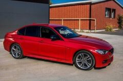 Bmw 3 Serisi F30 2012-2018 Uyumlu Marşpiyel Piano Black