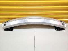 Tesla Model Y için Uyumlu Arka Koruma Demiri