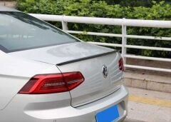 Volkswagen Passat B8 Uyumlu Spoiler Parlak Siyah