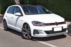 Volkswagen Golf 7.5 Uyumlu Yedek Parça MK7.5 2018-2020 J Led Far Gtı Kırmızı