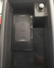 Audi A4 2016-2019 Uyumlu Telefon Şarj Kiti