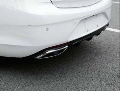 Opel İnsignia 2017+ Uyumlu Yedek Parça Piano Black Difüzör