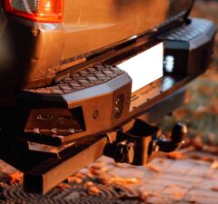 Mercedes X Class Uyumlu Yedek Parça Yeni Nesil Arka Demir Tampon AQM4WD T20