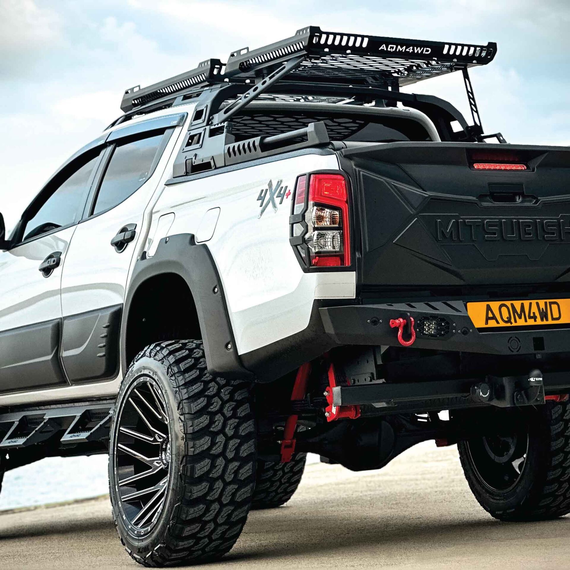 Toyota Revo 2010-2015 Uyumlu Sepetli Rollbar AQM4WD S10