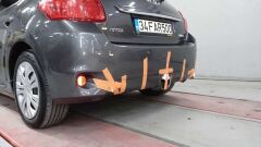 Toyota Auris 2010-2015 Uyumlu Difüzör Fiber Boyalı