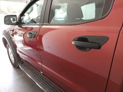 Ford Ranger Uyumlu  2012-2018 İç Kapı Kolu Kaplaması Siyah