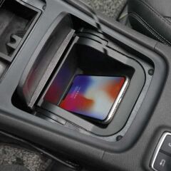 Mercedes W176 A Serisi Uyumlu Yedek Parça Kablosuz Şarj Standı