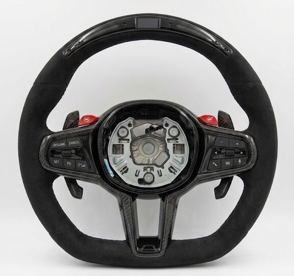 BMW G20 Karbon M Direksiyon (Nubuk / Alcantara Kaplama & LED Display), yüksek kaliteli karbon