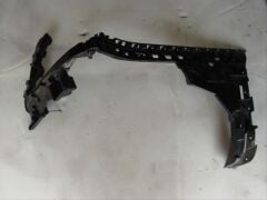 Mercedes W213 E SERISI 2016+ Amg Uyumlu Yedek Parça Arka Tampon Iç Braketi - 2138850263