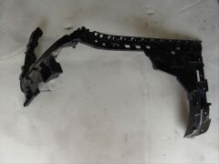 Mercedes W213 E SERISI 2016+ Amg Uyumlu Arka Tampon Iç Braketi - 2138850263