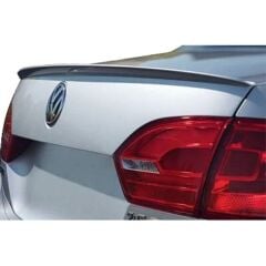 Volkswagen Jetta Mk6 Uyumlu Yedek Parça M3 Spoiler Boyalı