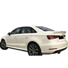 Audi A3 Sedan 2012 - 2019  Uyumlu Aero Marşpiyel Plastik Boyasız