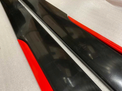 Universal Yan Marşpiyel Siyah-kırmızı Şeritli