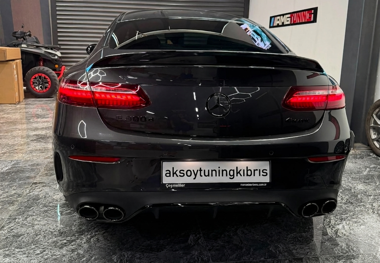 Mercedes C238 E Coupe 2017+ Difüzör ve Siyah Egzoz Seti Coupe Cabrio