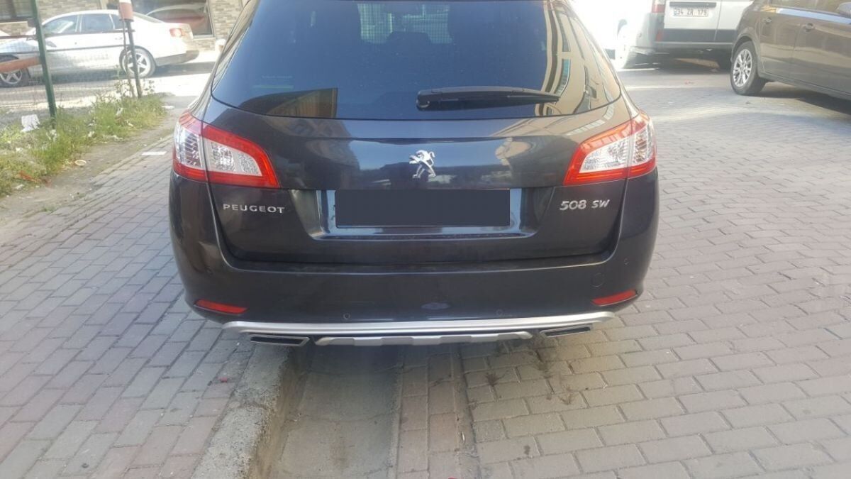 Peugeot 508 Uyumlu Yedek Parça Sw Plastik Difüzör
