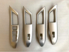 Ford Focus Uyumlu Yedek Parça   2019+ Kapı Kolçak Kaplama Sılver(abs)