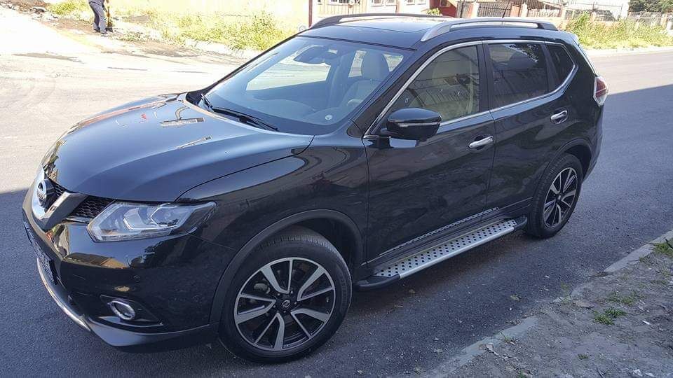 Nissan X-Trail 2015+ Uyumlu Yedek Parça Oem Noktalı Yan Basamak Koruma