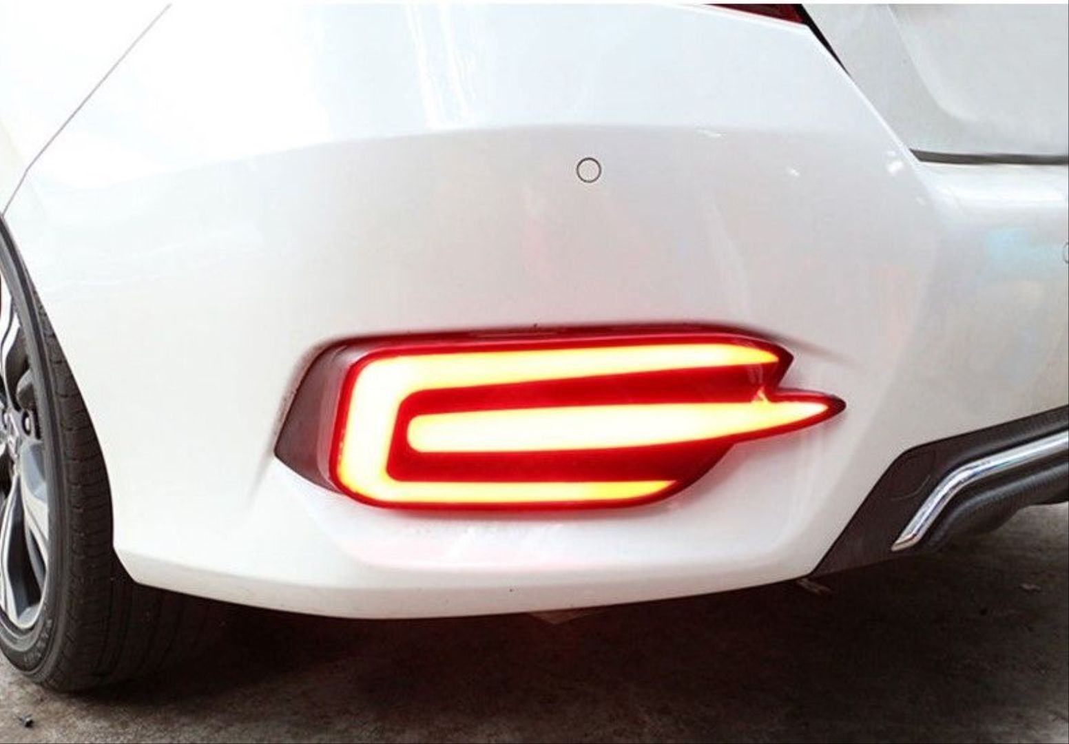 Civic Fc5 2016-2021 İçin Uyumlu Yedek Parça Arka Sis E Dizayn