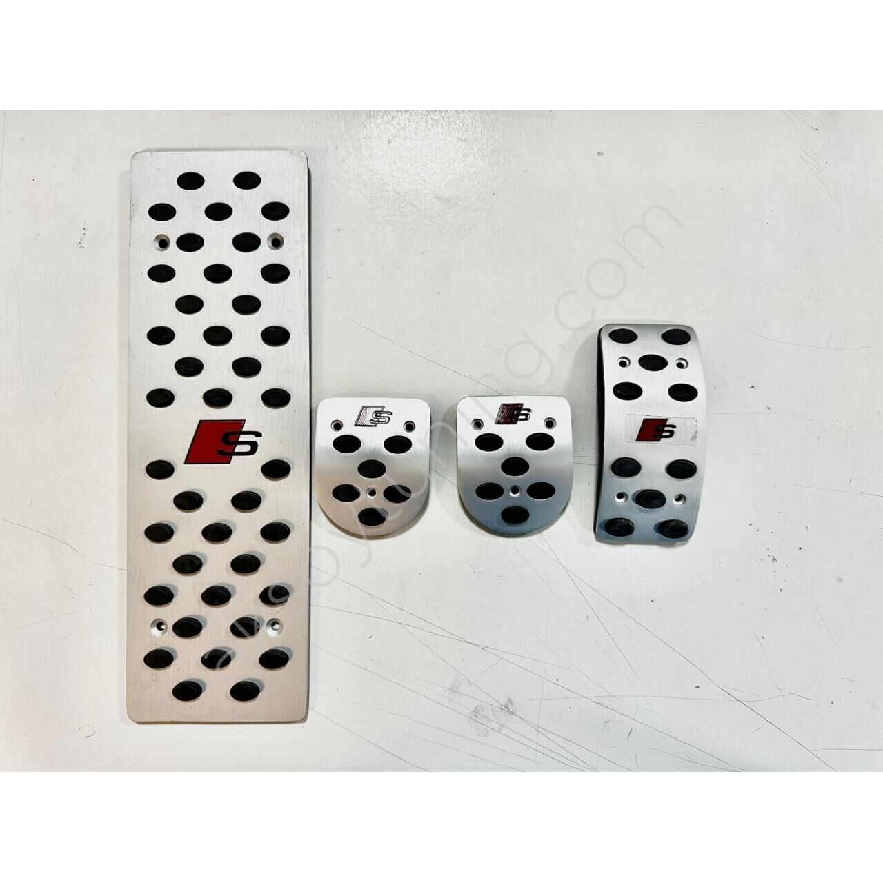 Audi A1,A3,A4,A5,A6,A7,A8L,Q5 Sedan Uyumlu Pedal Seti Otomatik
