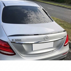 Mercedes W213 2016-2019 E63 Uyumlu Spoiler Parlak Siyah