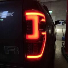 Ford Ranger  Uyumlu Led Smoke Stop 2012-2020 T6 T7 T8