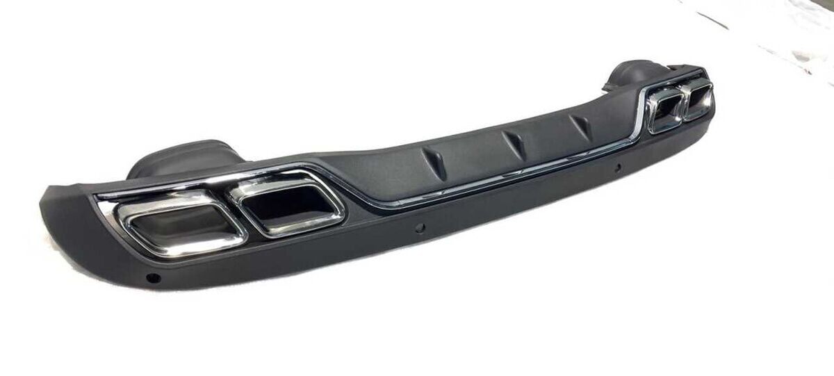 Mercedes W205 C63 Sedan Uyumlu Yedek Parça Difüzör Silver Egzoz Seti Normal Tampon