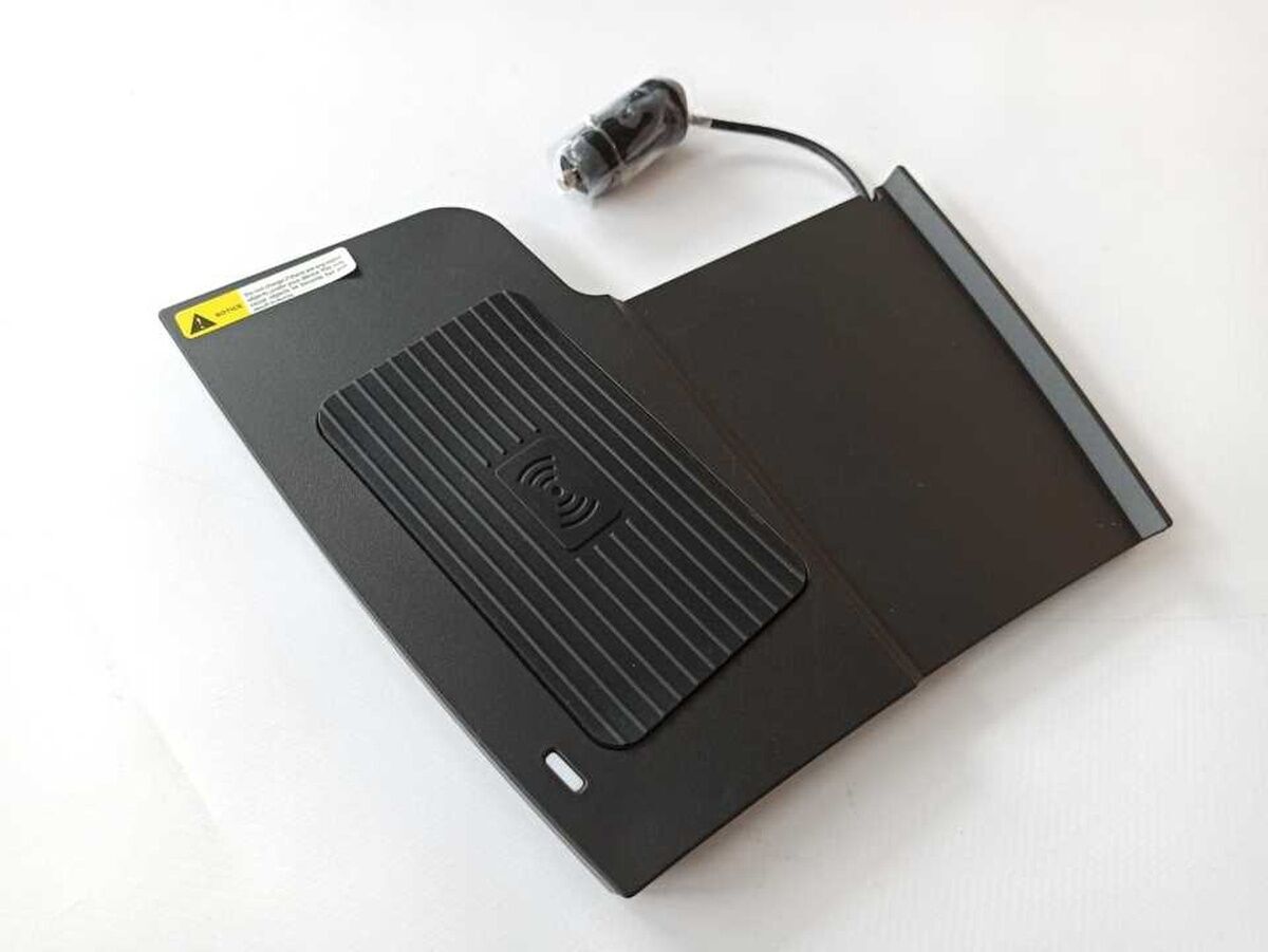 Ford Focus Uyumlu Telefon Şarj Kiti