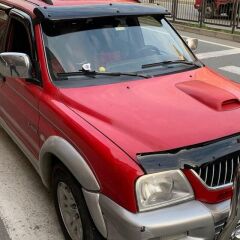 Mitsubishi L200 1996 - 2006 Ön Cam Güneşliği