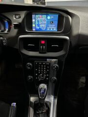 Volvo V40 Orjinal Ekrana Carplay+And.Auto İnterface